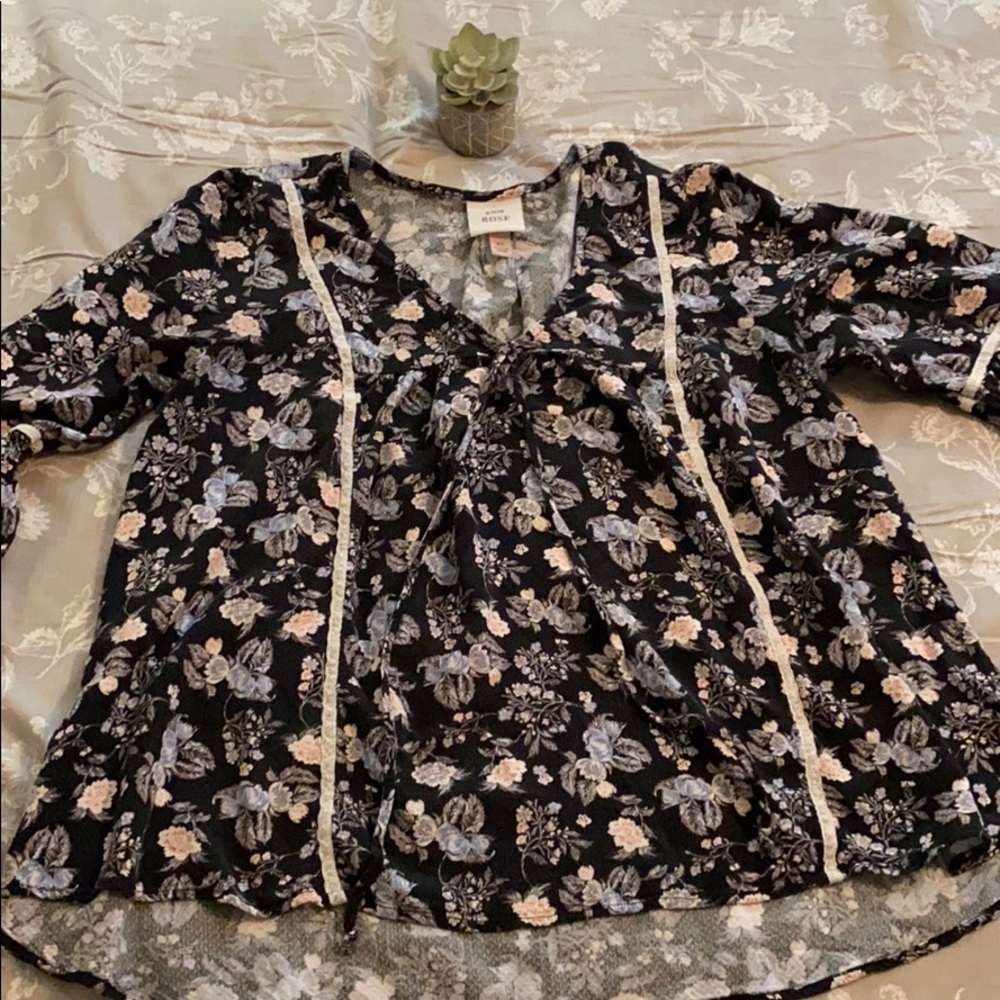 Women’s XL Knox Rose Floral Long Sleeve Shirt